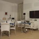 Bovio Modern 4*