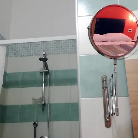Bovio Modern 4*