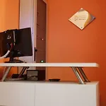 Bovio Modern Alojamento de Acomodação e Pequeno-almoço