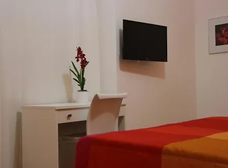 Bovio Modern 4*
