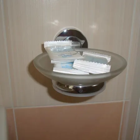 Bovio Modern לינה וארוחת בוקר 4*