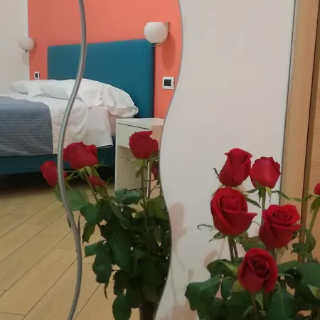 לינה וארוחת בוקר Bovio Modern נאפולי