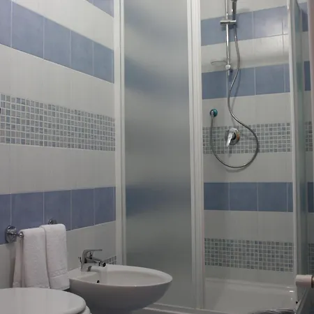 Bovio Modern 4*