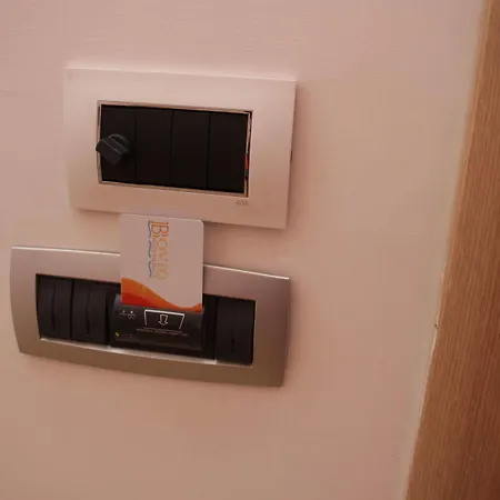 Bovio Modern 3* Nápoly